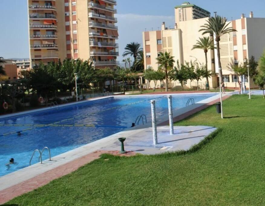 דירות ולנסיה Apartamento Mediterraneo Tranquilo Y Familiar מראה חיצוני תמונה