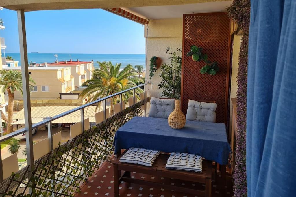 דירות ולנסיה Apartamento Mediterraneo Tranquilo Y Familiar מראה חיצוני תמונה