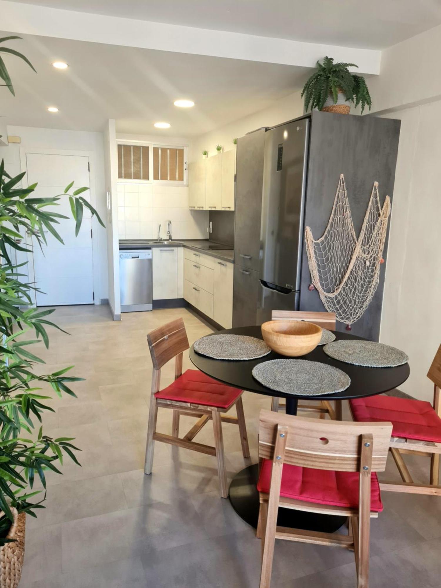 דירות ולנסיה Apartamento Mediterraneo Tranquilo Y Familiar מראה חיצוני תמונה