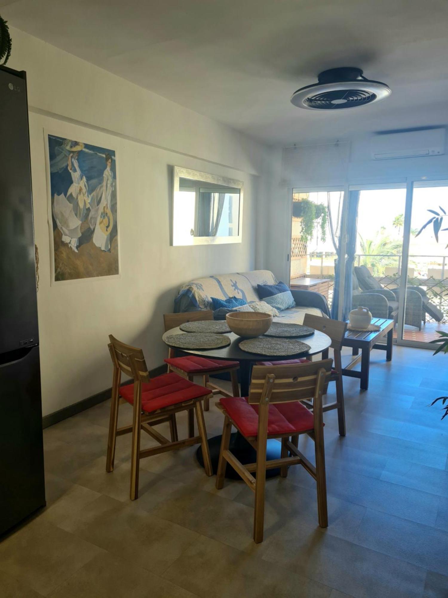דירות ולנסיה Apartamento Mediterraneo Tranquilo Y Familiar מראה חיצוני תמונה