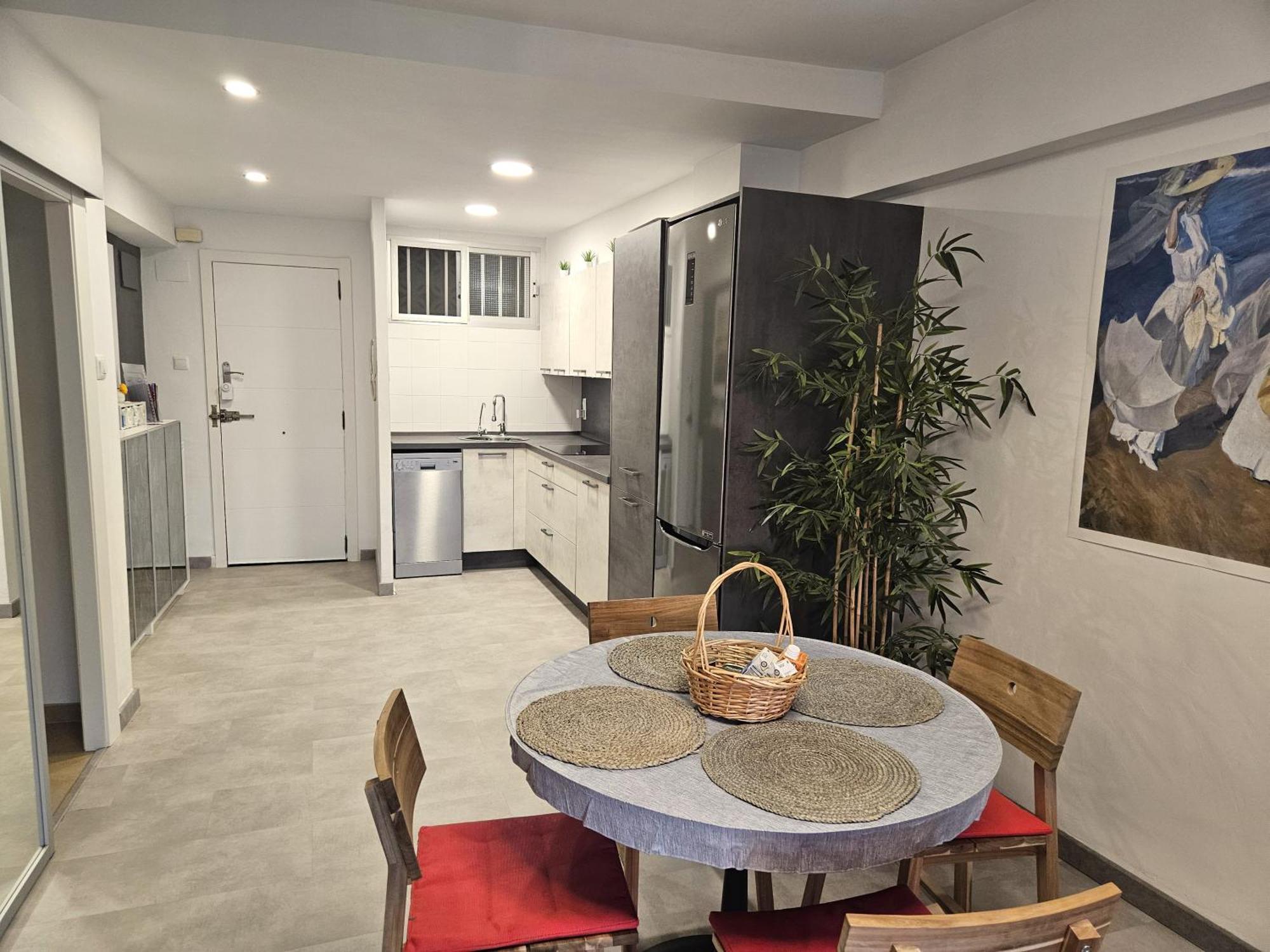 דירות ולנסיה Apartamento Mediterraneo Tranquilo Y Familiar מראה חיצוני תמונה