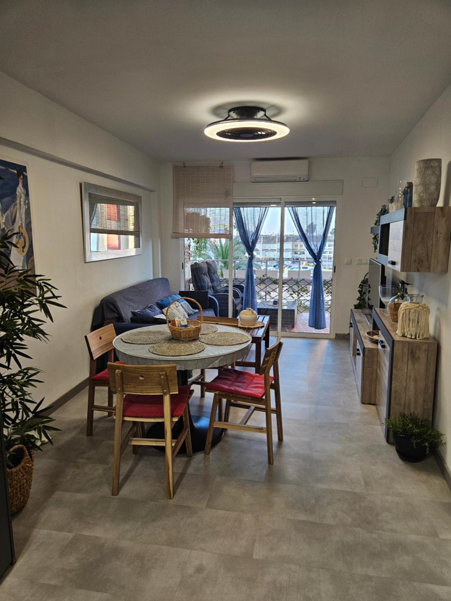 דירות ולנסיה Apartamento Mediterraneo Tranquilo Y Familiar מראה חיצוני תמונה